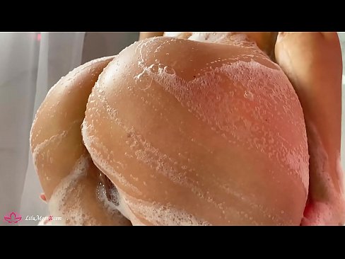 ❤️ Brünett masturbeerib tussu vibraatoriga intensiivse orgasmini duši all ❤️❌ Porno at us et.eviewporn.ru