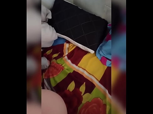 ❤️ Minu toakaaslane jääb üksi koju, sest tema abikaasa läheb puhkusele ja ma kasutan võimalust teda nussida ja täita tema perse piimaga ❤️❌ Porno at us et.eviewporn.ru